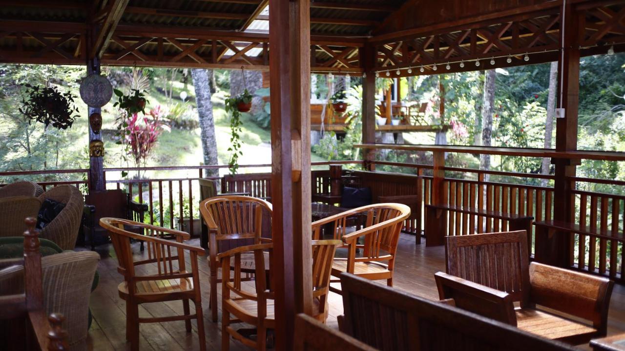 Air Manis Hillside Villa Cafe & Resto Padang  Extérieur photo
