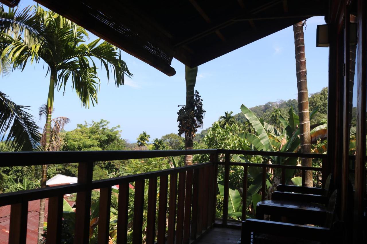 Air Manis Hillside Villa Cafe & Resto Padang  Extérieur photo