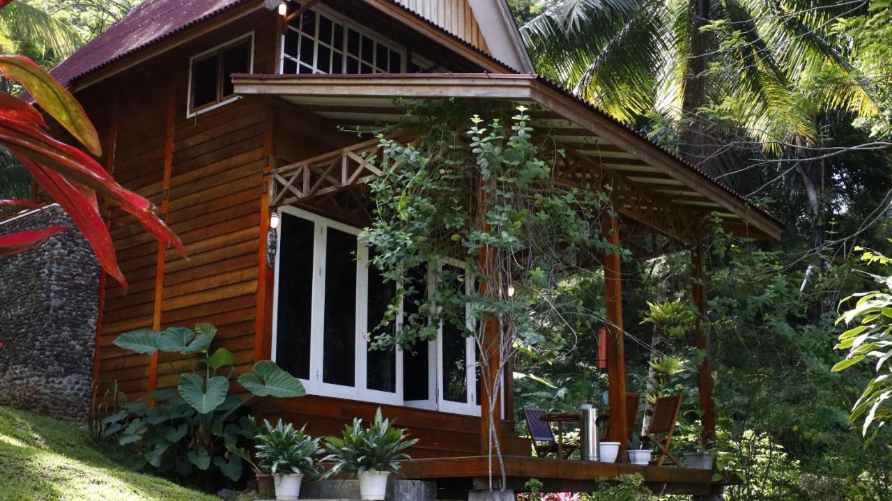 Air Manis Hillside Villa Cafe & Resto Padang  Extérieur photo