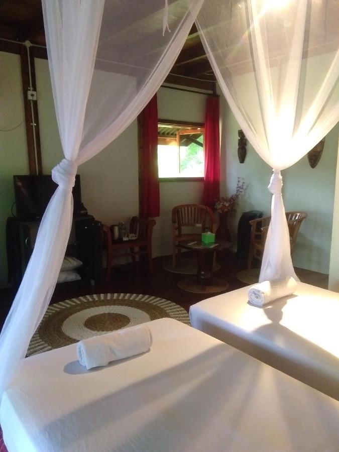 Air Manis Hillside Villa Cafe & Resto Padang  Extérieur photo